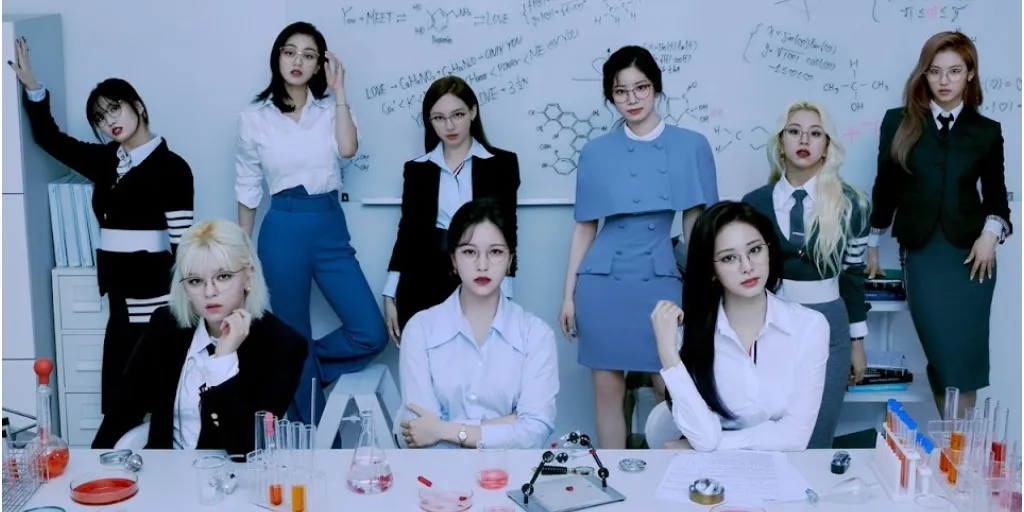 TWICE - Scientist
