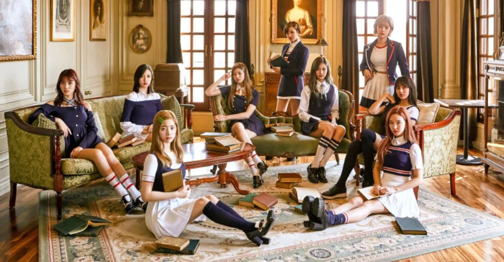 TWICE - Doughnut