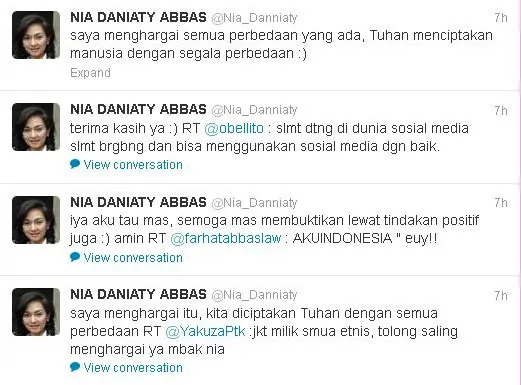 nia daniati minta maaf atas perilaku farhat abbas?