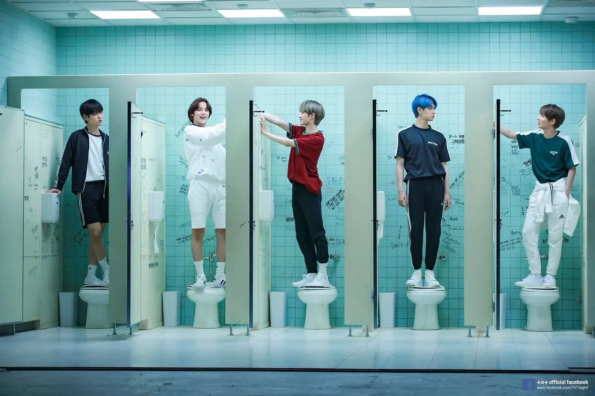 TXT - Poppin Star