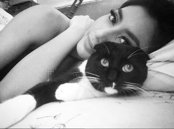 Tyas Mirasih topless? © Instagram.com/tyasmirasih