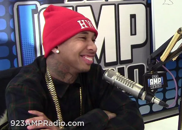 Tyga ungkap cinta pada Kylie @ AMP Radio