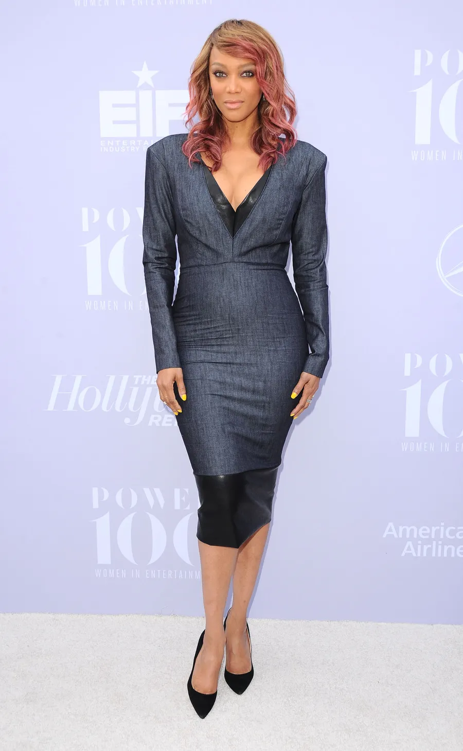 Tyra Banks menjadi seorang ibu. ©TGP