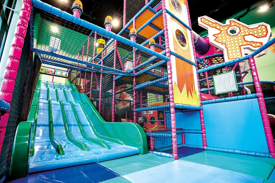 Playground Peranakan yang Seru dan Colorful. (Sumber: HomeTeamNS)