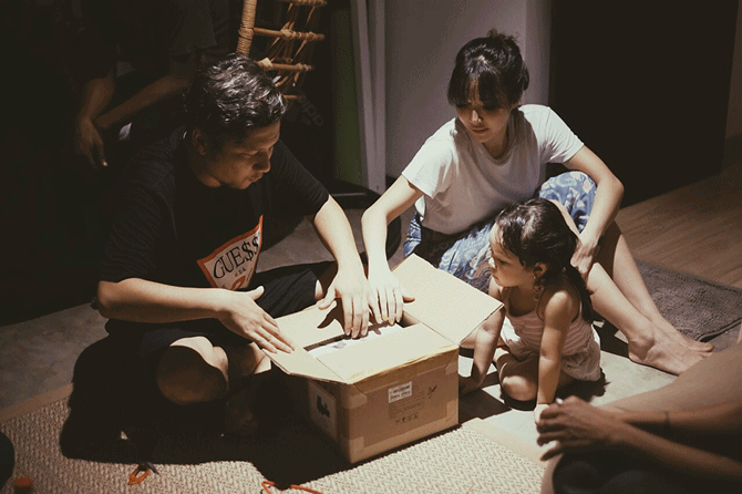 Surprise ulang tahun Gading Marten (credit : instagram.com/gadiiing)