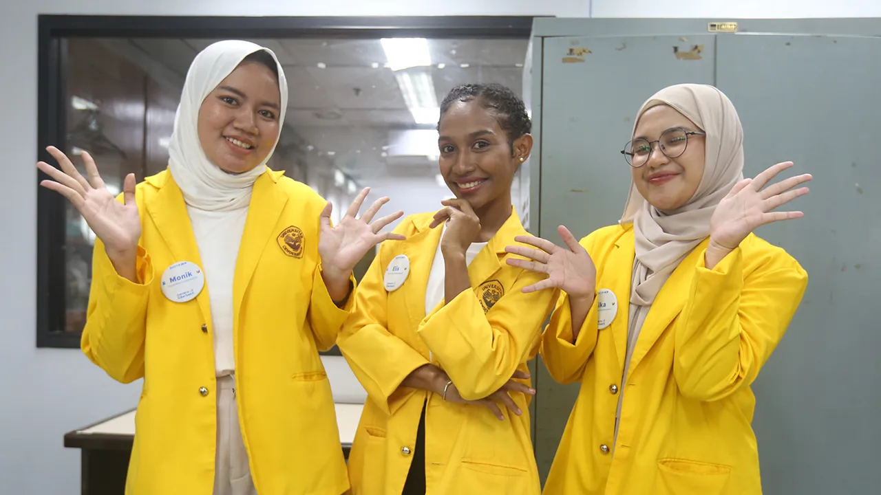 Tim Mahasiswa Universitas Cenderawasih. (Kapanlagi/Adrian Utama Putra)