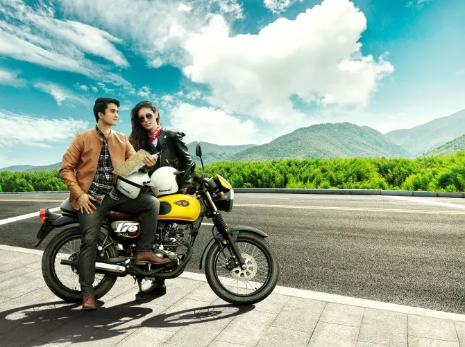 (c) Kawasaki