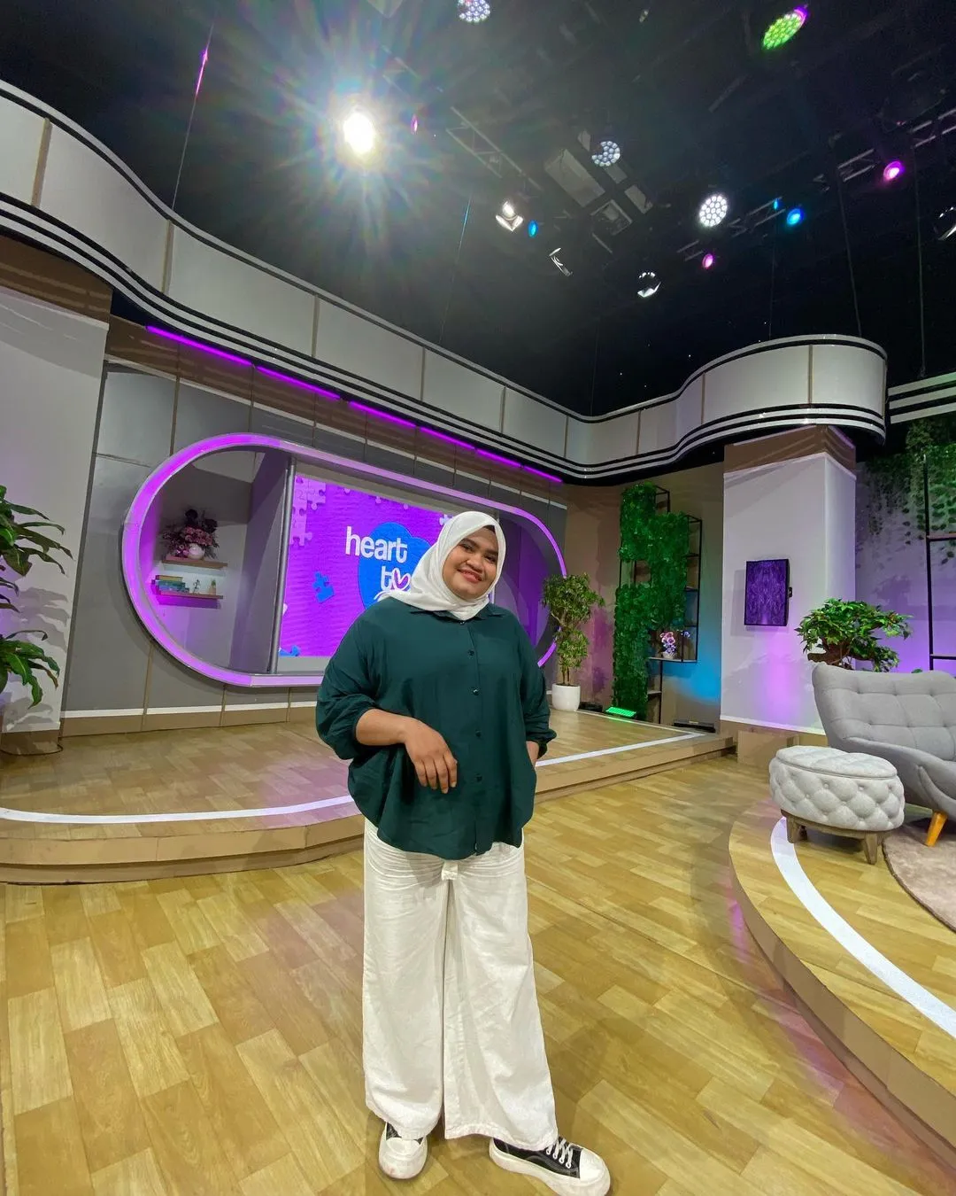 Intan Lembata penyanyi lagu Begitu Syulit Lupakan Rehan. (credit: instagram.com/intan_lembata)