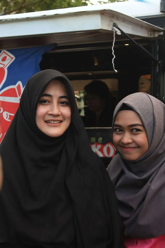 Umi Pipik dan Ria Ricis © KapanLagi.com®/Dedi Rahmadi
