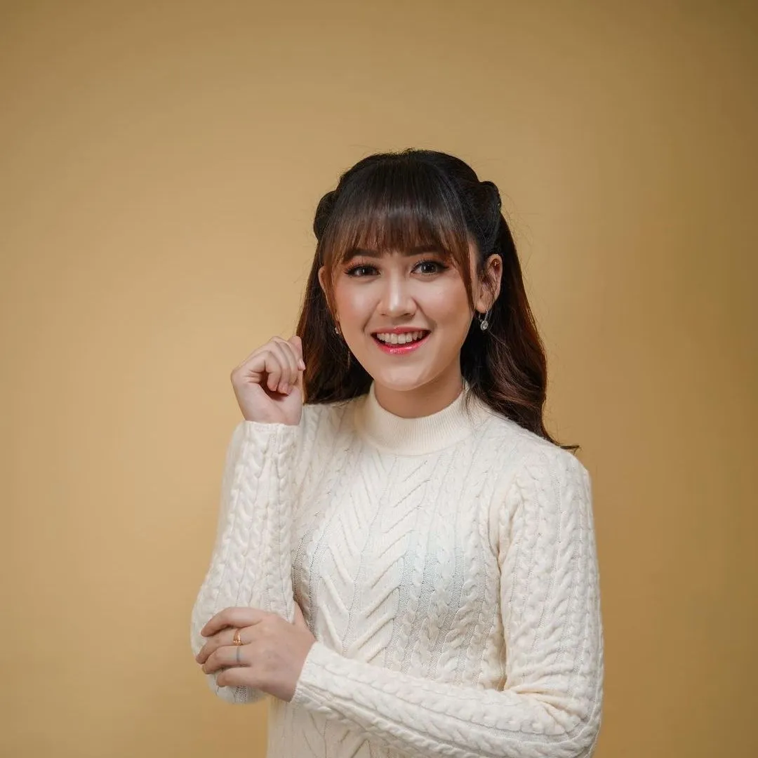 Happy Asmara @ instagram.com/happy_asmara77