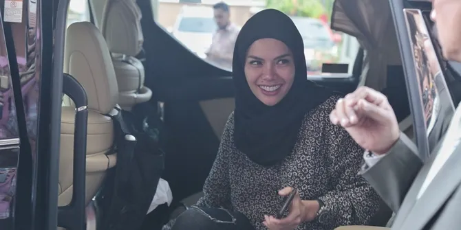 Nikita Mirzani mengaku nyidam makanan kampung © Bintang.com/Yunan Laziale