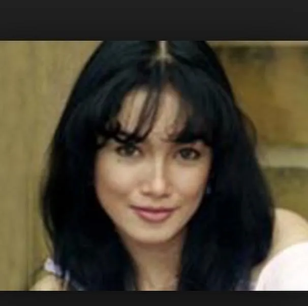 12 tahun yang lalu, Ussy memang cantik kan? @ instagram.com/ussypratama
