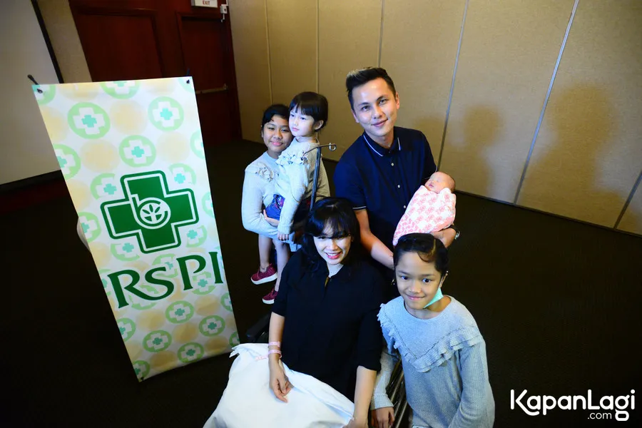 Ussy dan Andhika memang ingin punya banyak anak/©KapanLagi.com®/Bayu Herdianto