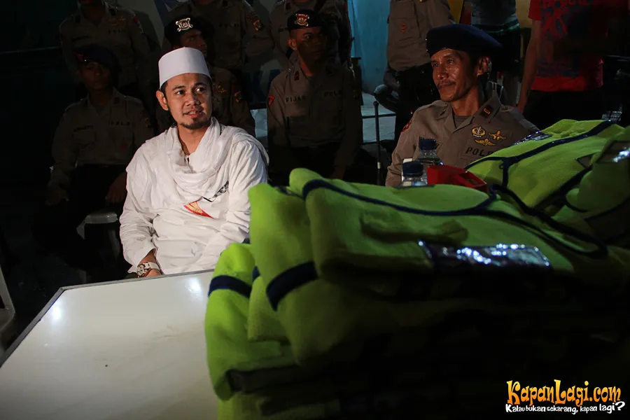 Guntur Bumi kembali aktif berdakwah di televisi. Selain itu ia juga kerap mengisi pengajian di penjara. ©KapanLagi.com®/Agus Apriyanto