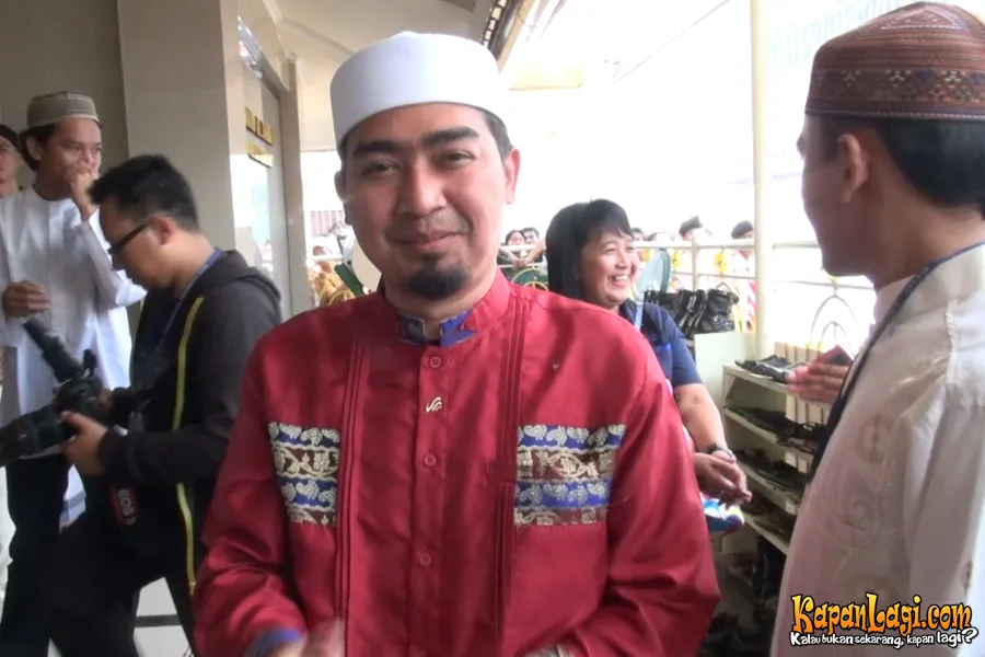 Ustaz Solmed membantah jika dirinya menerima honor puluhan juta di Serang/©KapanLagi.com®/VJ Randy