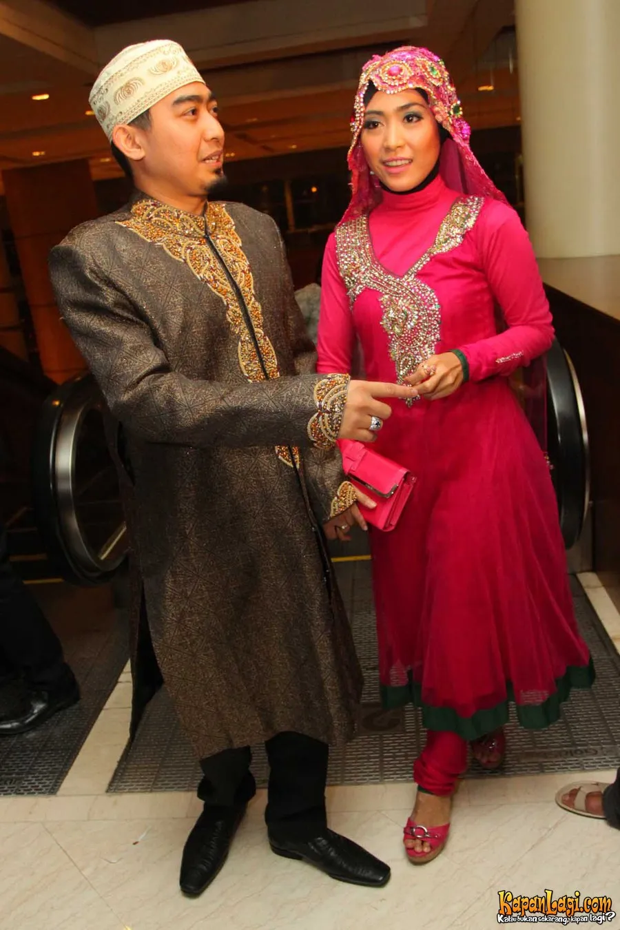 April Jasmine ingin persalinannya nanti berlangsung secara normal.