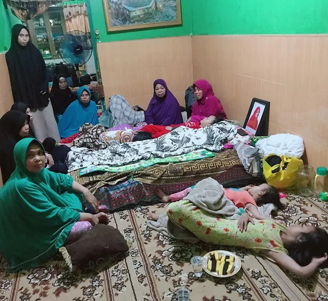 Guru, Kakak, dan Sahabat