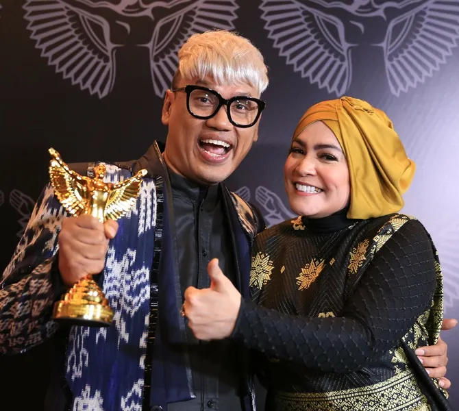 Astrid Kuya merasa kasihan dengan istri-istri korban pelakor. © KapanLagi.com/Agus Apriyanto