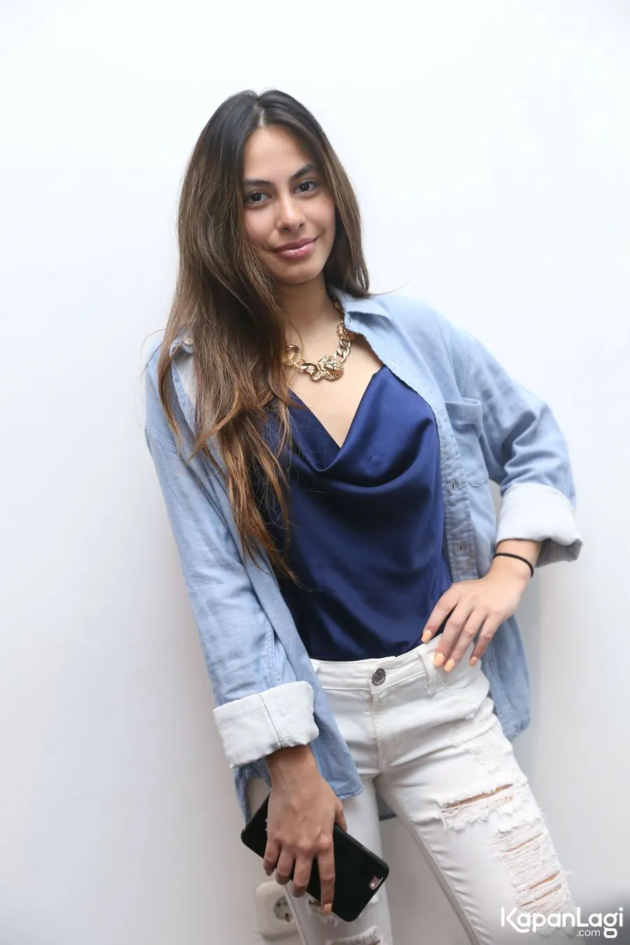 Valerie benarkan status hubungannya dengan Matej © KapanLagi.com®/Agus Apriyanto