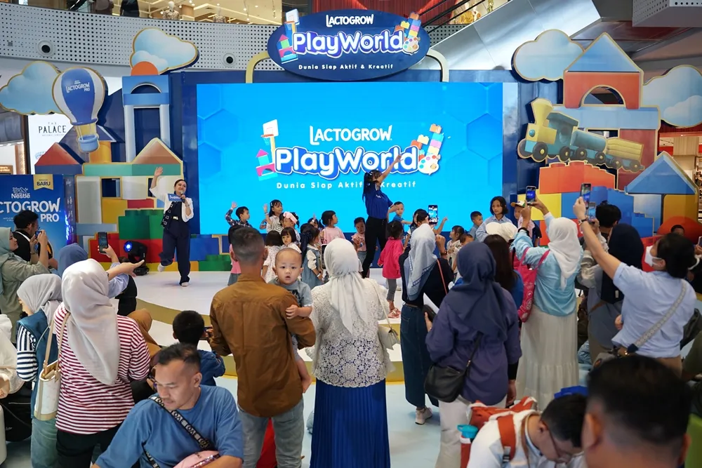 LACTOGROW PlayWorld. (c) LACTAGROW