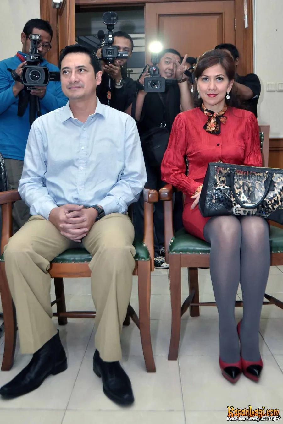 Venna Melinda selalu izin Ivan Vadilla sebelum masuk rumah.