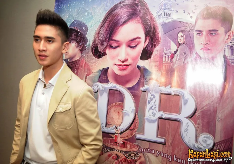 Verrell curhat tentang Cinta Laura dan gebetan barunya yang nggak datang di gala premiere film LDR © KapanLagi.com®/Bayu Herdianto