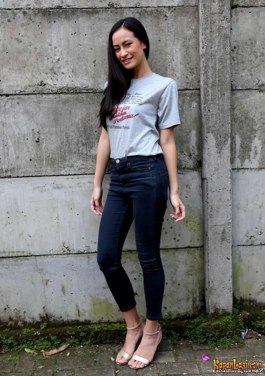 Vicky Monica memilih rehabilitasi di RS di luar Lido. ©KapanLagi.com®/Busan