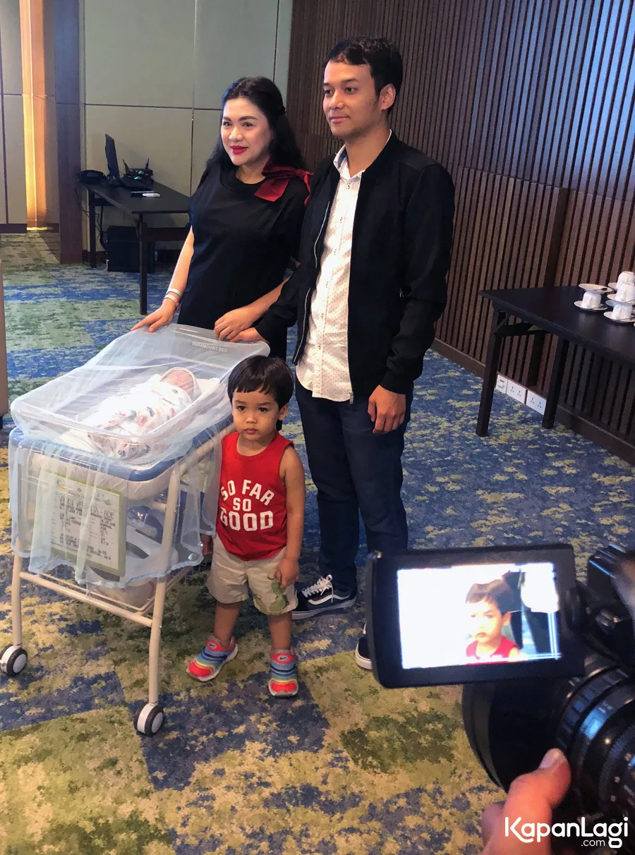 Vicky Shu dan Ade Imam © Kapanlagi.com/Muhammad Akrom Sukarya