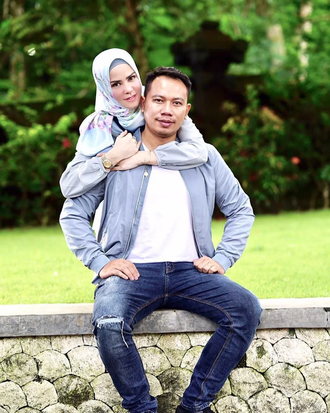 Pernikahan Vicky dan Angel Lelga temui cobaan / Credit: @vickyprasetyo777