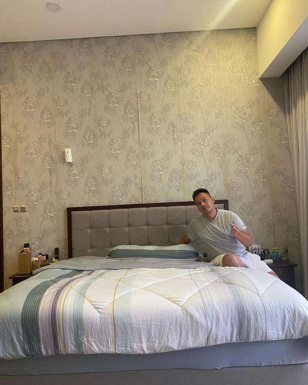 (Sumber: Instagram @vickyprasetyo777)