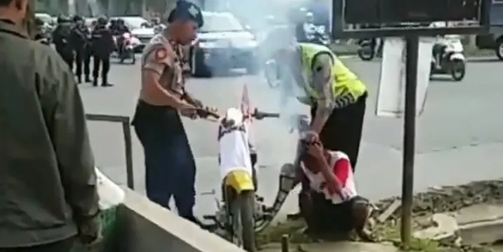 Pengendara dipaksa dengarkan suara knalpot © Twitter