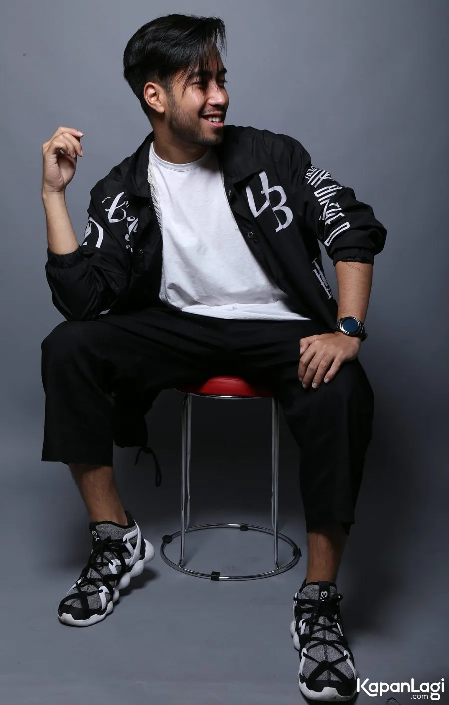 Vidi Aldiano gembira bisa bawakan lagu Chrisye. ©KapanLagi.com/Agus Apriyanto