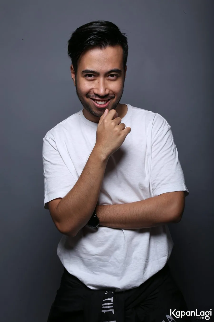Vidi Aldiano ungkap alasan mengapa jatuh cinta dengan Sheila Dara Aisha © KapanLagi.com®/Agus Apriyanto