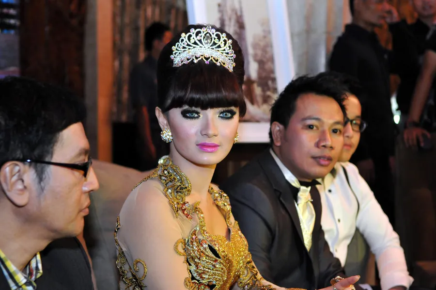 Keluarga Vicky siap melaporkan orang-orang yang diduga mencemarkan nama baik.