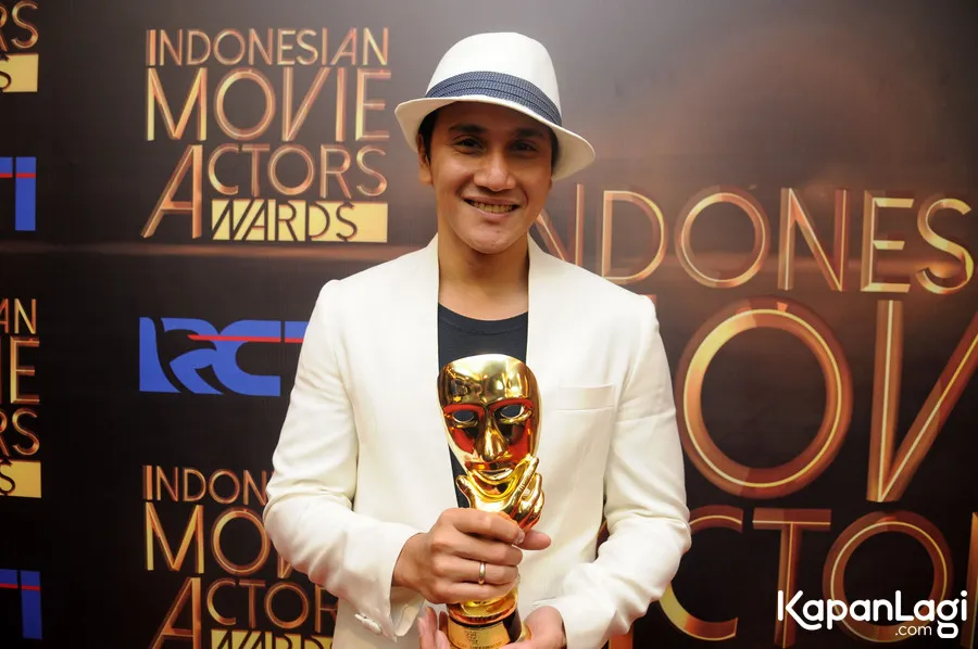 Diperankan oleh Vino G. Bastian!