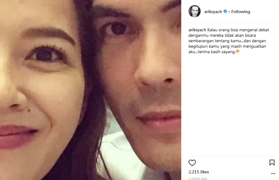 Arik dan Vonny makin terbuka menunjukkan hubungan mereka ©instagram/ariksyach