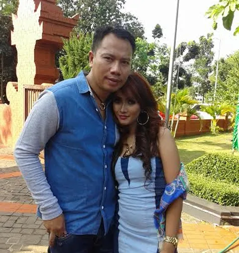 Vicky mesra bersama Chaeva ©KapanLagi.com/Sahal Fadhli