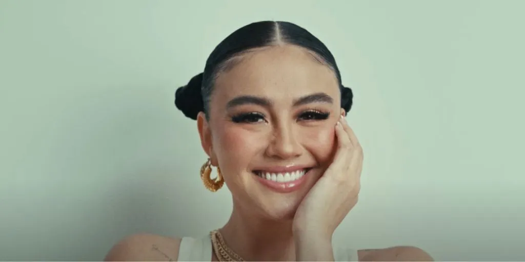 Agnez Mo - Party in Bali