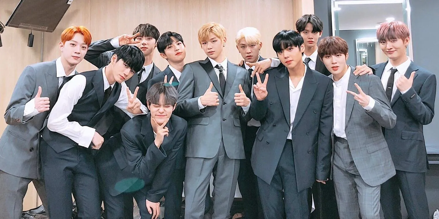 Wanna One dipastikan akan reuni di MAMA 2021 (Credit : VLive)