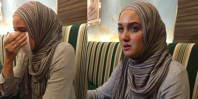 Tak sanggup tahan kesedihan, air mata Wanda tumpah saat cerita soal adiknya/©KapanLagi.com®/Nuzulur Rakhmah