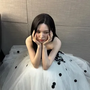 Wendy Red Velvet spill akan merilis comeback musik terbarunya November mendatang (ig/todayis_wendy)