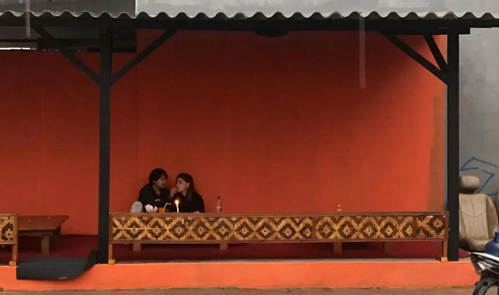 Aksay dan Irma punya hubungan spesial? / Credit: KapanLagi - Akrom Sukarya