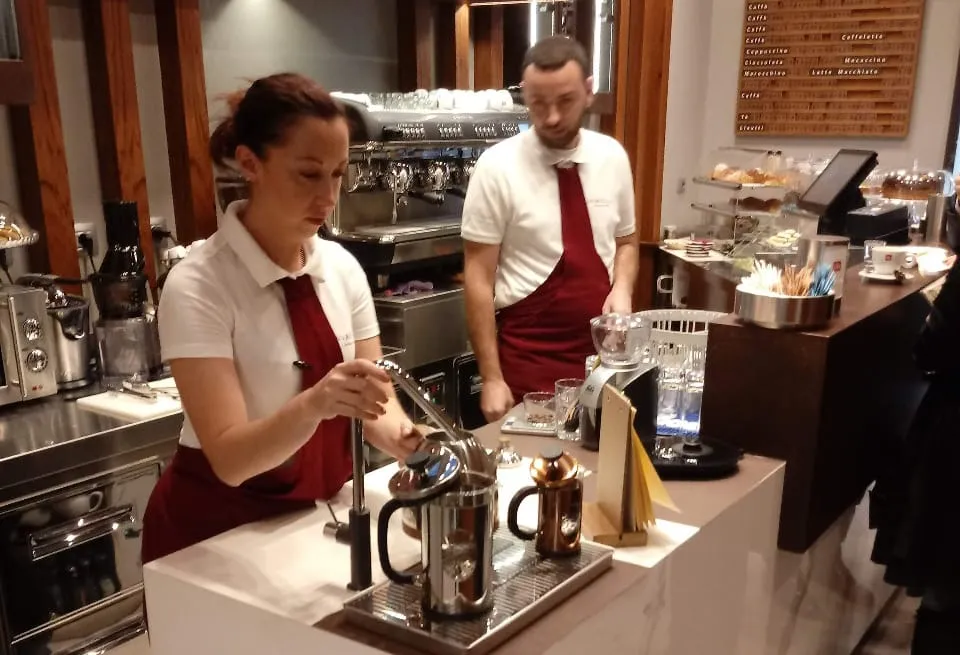 Kedai Kopi Javaroma Bottega del Caffe © Dokumentasi Pribadi