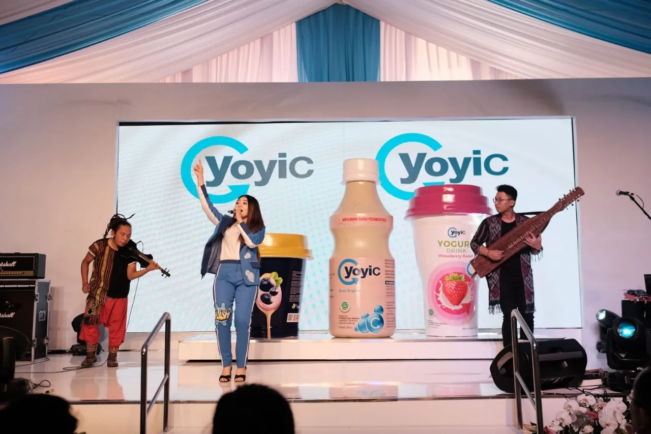 Via di acara peresmian pabrik YoyiC Dairy / Credit: KapanLagi - Fikri Alfi Rosyadi