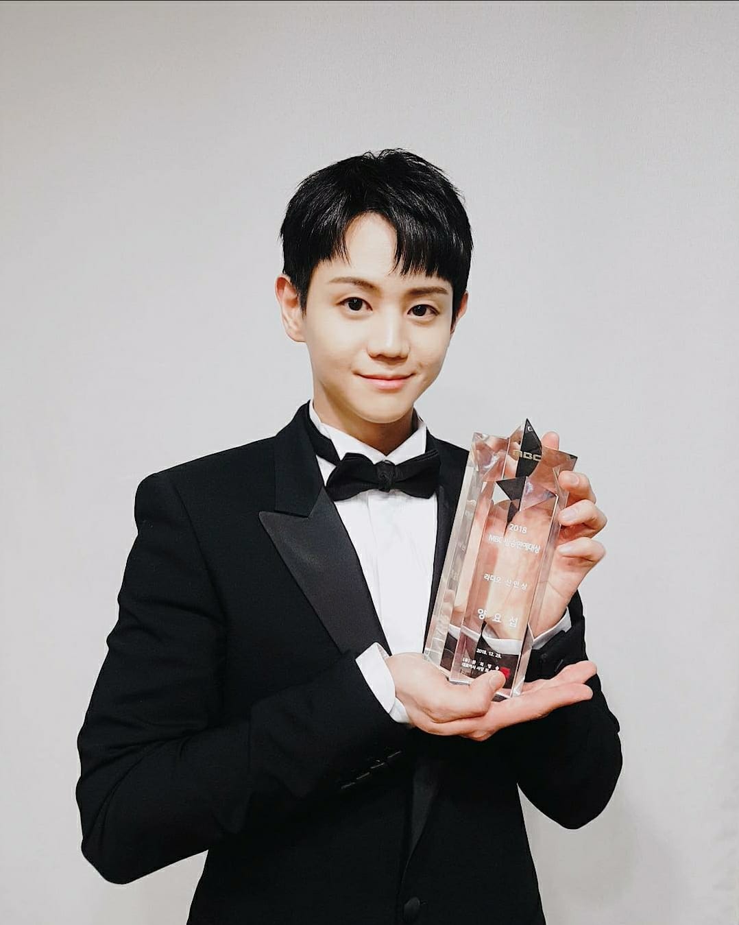Yang Yoseob Highlight winning MBC (Credit: Instagram/yysbeast)