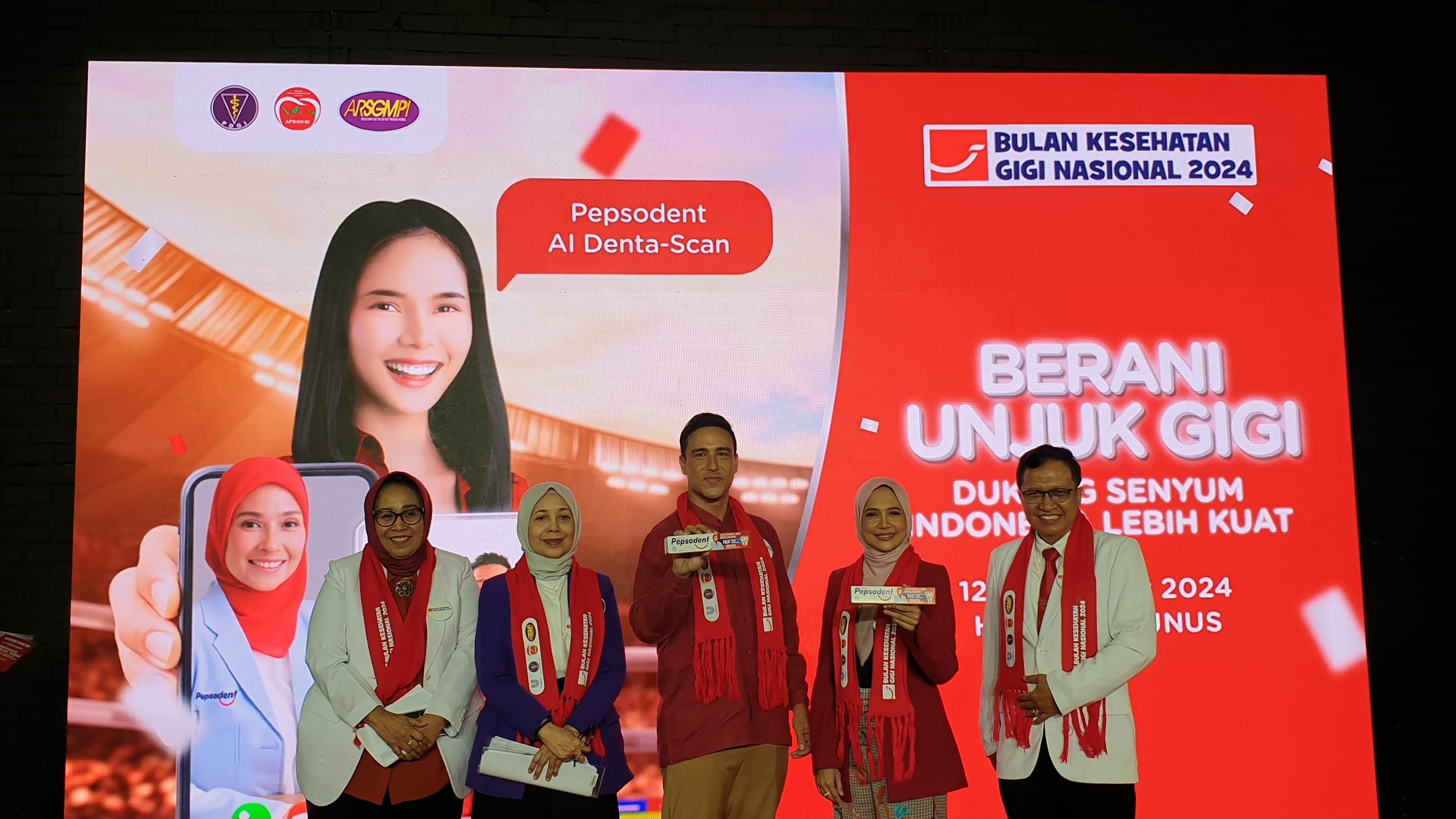 Unilever Indonesia melalui Pepsodent meresmikan Bulan Kesehatan Gigi Nasional (BKGN) 2024 bertempat di Hallf Pati Unus, Kebayoran Baru, Jakarta Selatan.