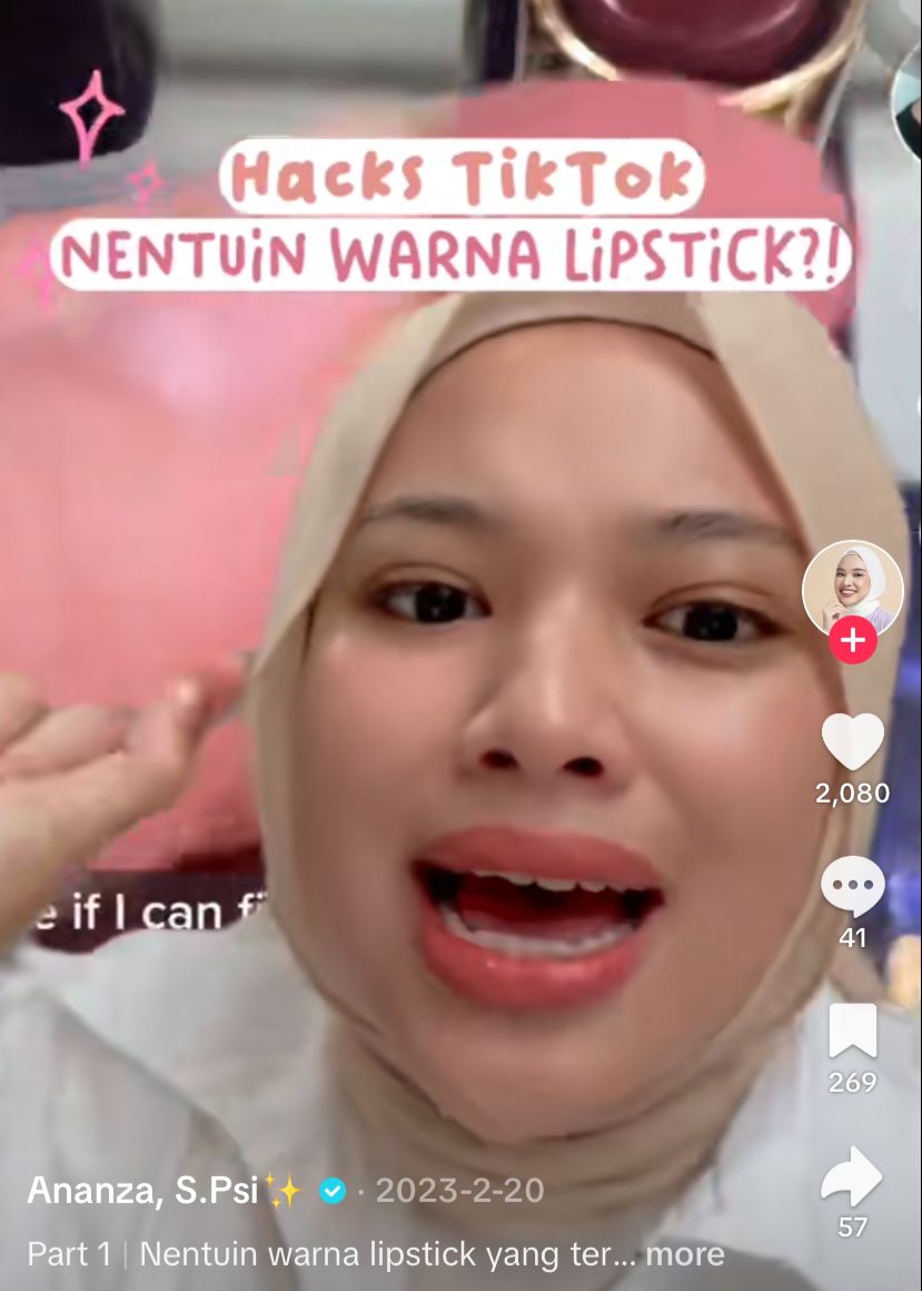 Hack Memilih Warna Lipstick. (foto: TikTok/ananzaprili).