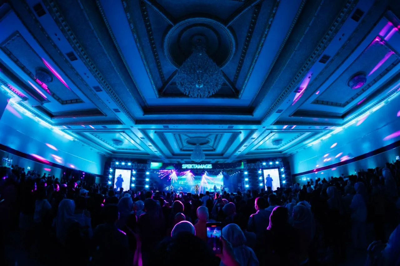 Panggung Spektamagis manjakan penonton (cr: Spektamagis)