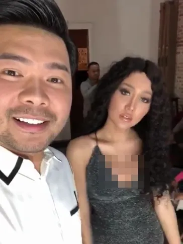 Lucinta pamer kemesraan bareng sang pacar / Credit: Istimewa