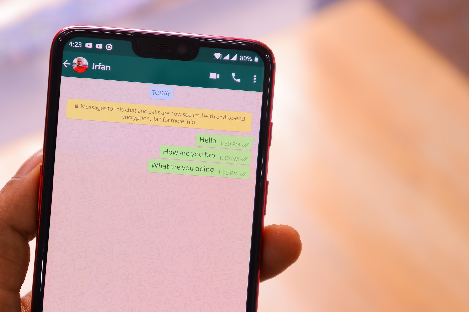 Cara mengubah warna whatsapp menjadi pink tanpa aplikasi